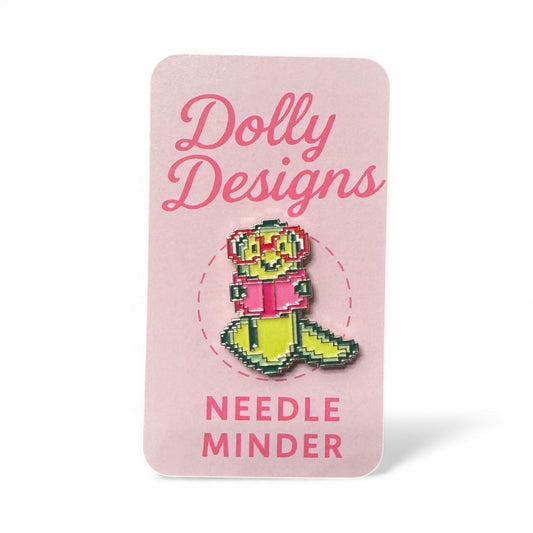 Bookworm Needle Minder
