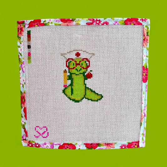 School Nurse Wormy (13 mesh)